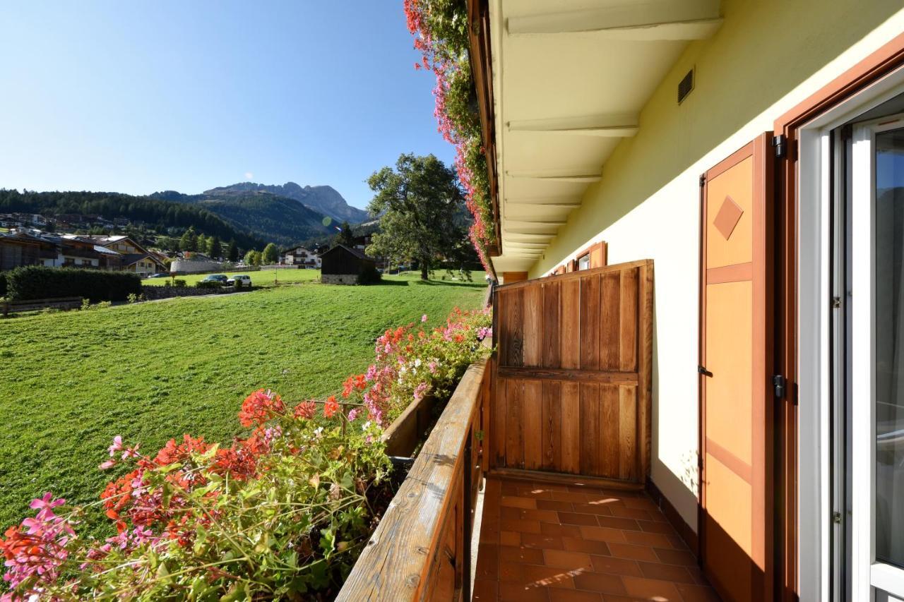Al Piccolo Hotel Vigo di Fassa Exterior photo